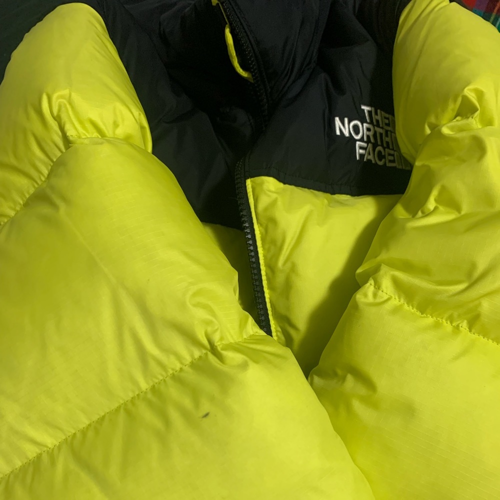 The North Face Retro 1996 Nuptse Puffer Jacket M Citrine Yellow - Picture 6 of 9